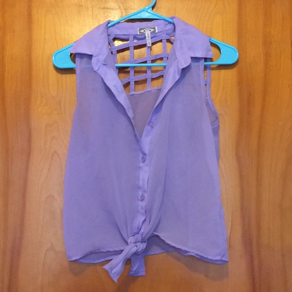 Chiffon sleeveless top - Picture 1 of 1